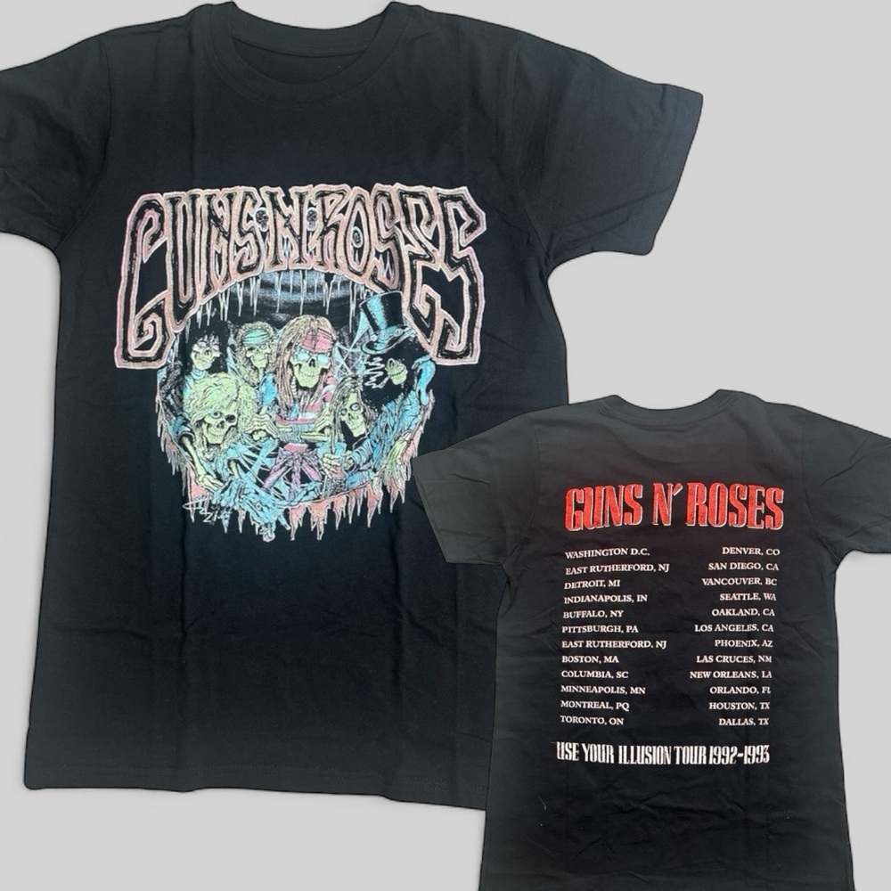 Guns ‘N Roses T-Shirt. Size Small